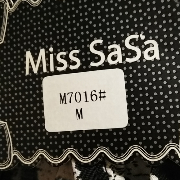 😻 4/$25 Ruffled Front Animal Print Waist Length Blouse NWT - Picture 7 of 8